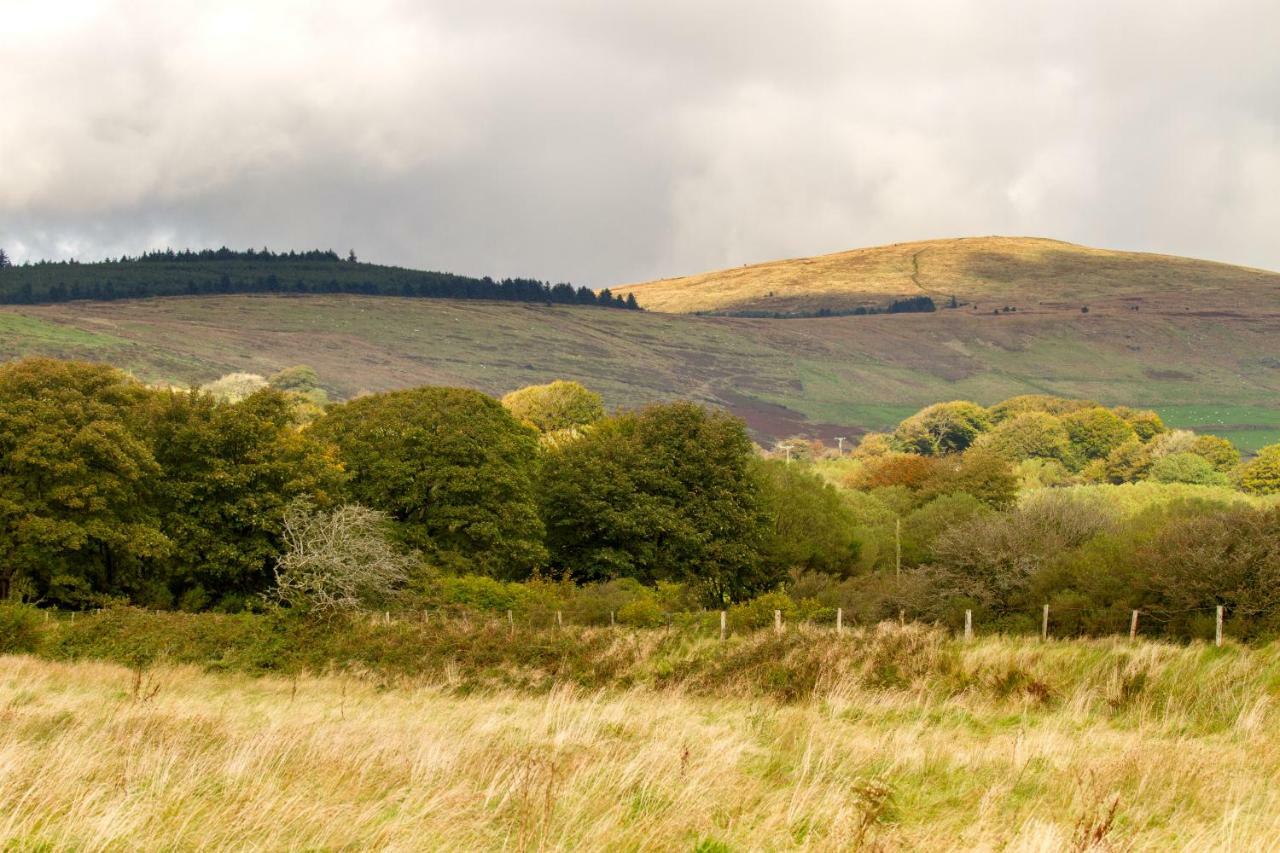Вилла Ty Pren Bach Maenclochog Экстерьер фото